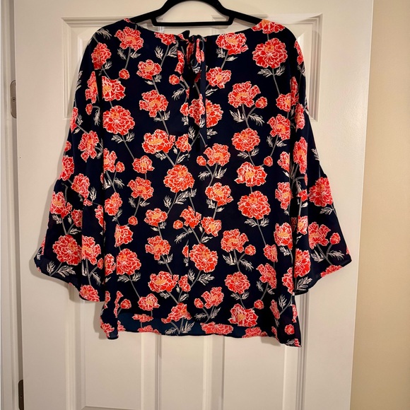 Banana Republic Floral Navy Women's Top M - Picture 4 of 4